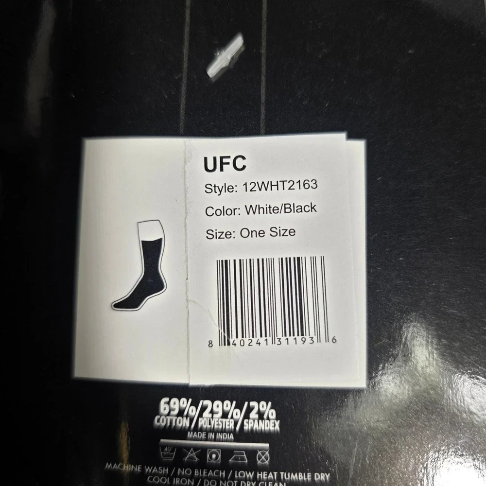 UFC Cushion Crew Socks White Black 6 Pairs Moisture Control  Mens OS New